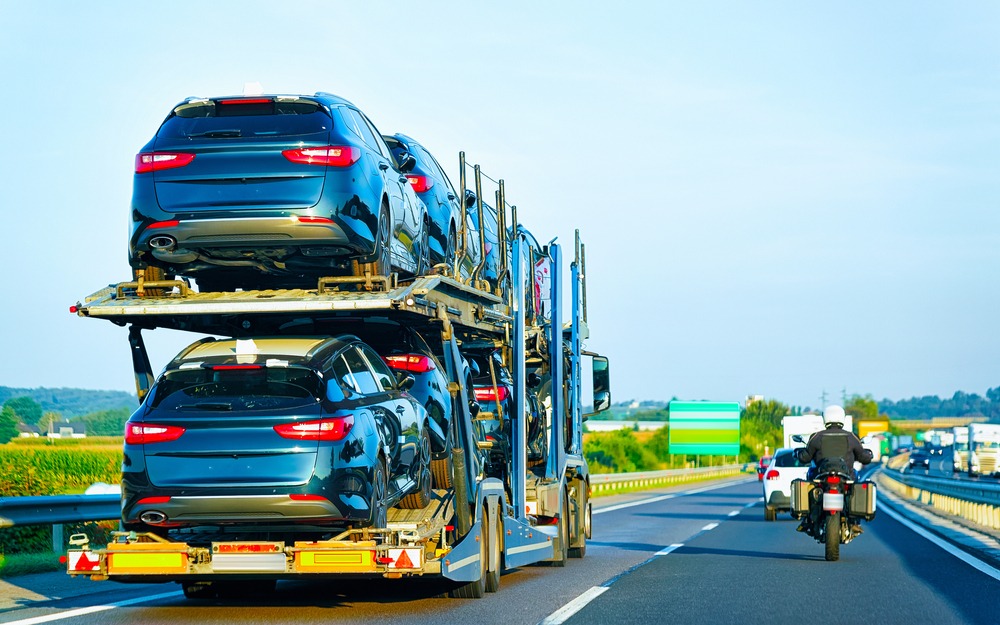 How to Find Fast Auto Transport