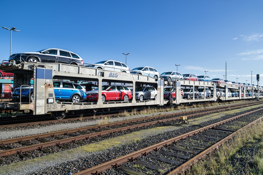 On the Rails: Navigating Excellence in Train Car Shipping Services and Cost