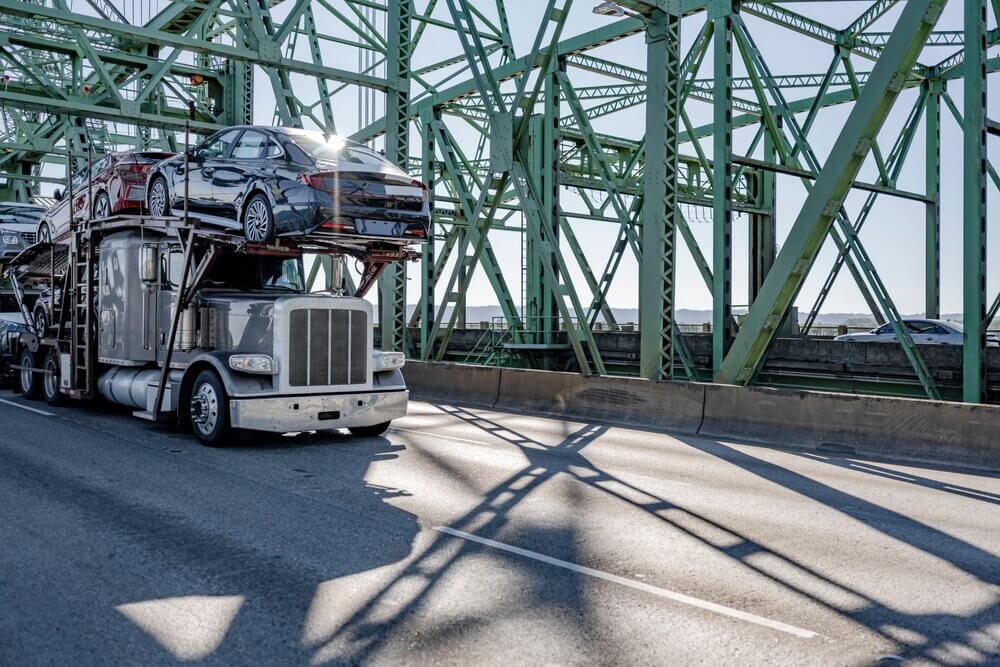 Truckaway Auto Transport Milwaukee: Swift and Secure Shipping